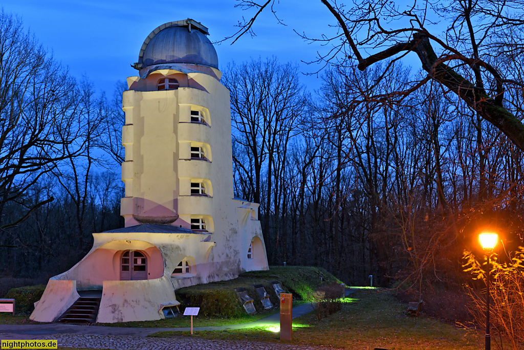 Potsdam Wissenschaftspark Albert Einstein. Astrophysikalisches Institut (AIP). Einsteinturm erbaut 1919-1924 als Sonnenobservatorium von Erich Mendelsohn und Albert Einstein und Erwin Finlay Freundlich