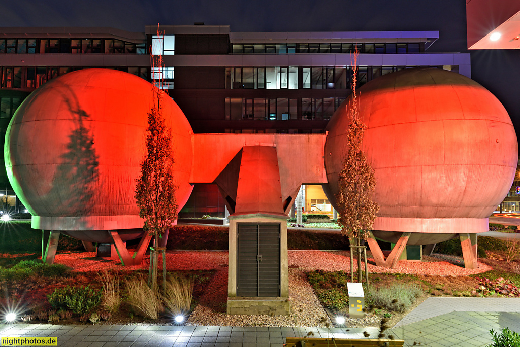 Berlin Adlershof Thermokonstante Kugellabors erbaut 1959-1961 von Institutsleiter Karsten Peter Thiessen und Architekt Horst Welser