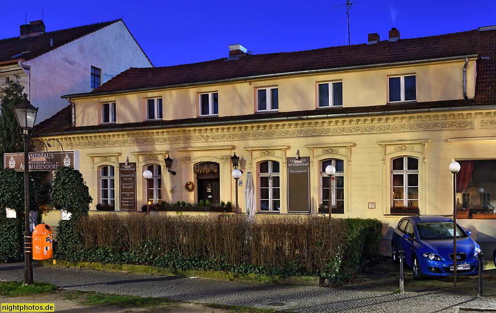 2020-03-16 08 Berlin Mariendorf Restaurant Landhaus Alt-Mariendorf. Erbaut 1830 als Bauernhaus für Gutsbesitzer P. Rohrbeck. Alt-Mariendorf 45