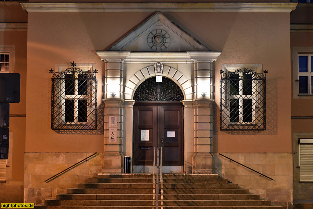 Berlin Lankwitz. Sozialamt Steglitz erbaut als Rathaus Lankwitz 1910-1912 von den Brüdern Ratz mit 'Vier-Winde-Brunnen' erbaut 1910-1912 von Hinrichsen und Isenbeck