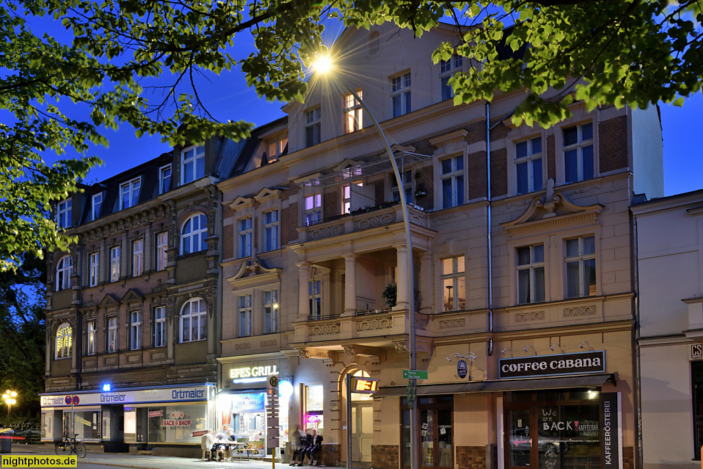 Berlin Zehlendorf Mietshäuser Teltower Damm 44-42 erbaut 1893-1894 von Fritz Schirmer für Schneidermeister Wilhelm Kühne und Malermeister Hugo Beuss