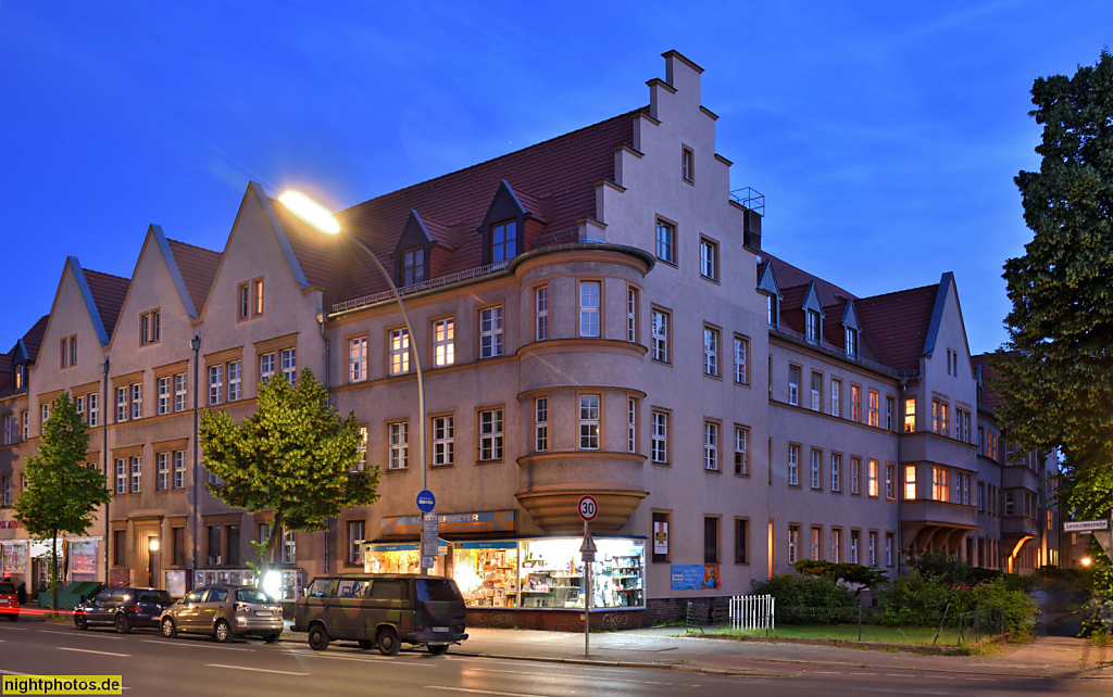 Berlin Lankwitz Wohnanlage Leonorenstrasse 90-92 erbaut 1925-1926 von Hugo Virchow