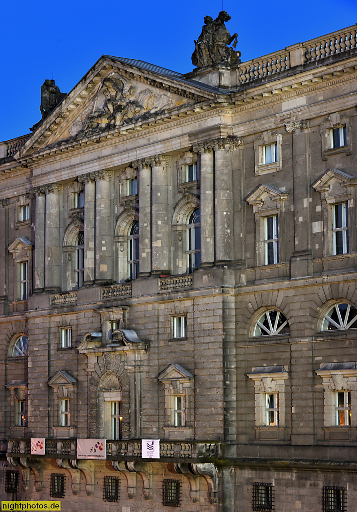 Berlin Mitte Hochschule für Musik Hanns Eisler und Berliner Stadtbibkliothek im Neuen Marstall. Erbaut 1896-1901 von Ernst von Ihne im Stil des Neobarock