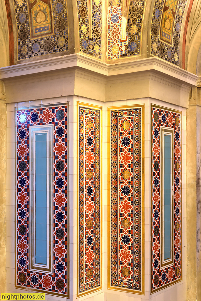 Potsdam Pfingstberg Belvedere erbaut 1847-1863 von Ludwig Persius Friedrich August Stüler und Ludwig Ferdinand Hesse für Friedrich Wilhelm IV. Römisches Kabinett im Westturm