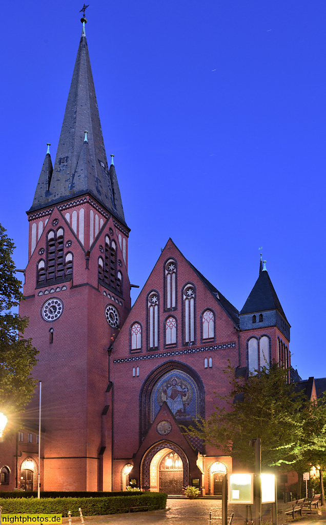 Berlin Wilmersdorf. Auenkirche erbaut 1895-1897 von Max Spitta an der Wilhelmsaue 119. Neugotischer Stil des Berliner Historismus