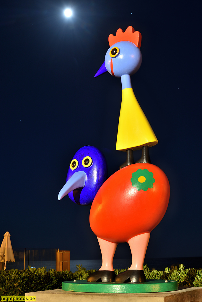 Mallorca Cala Ratjada Hafenpromenade Kunstwerk von Gustavo 2019