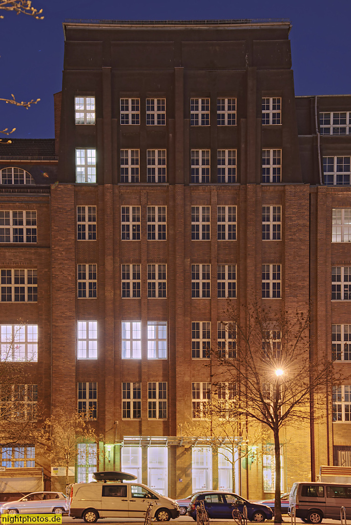 Berlin Rummelsburg Kaskelkiez Victoriastadt. Deutschen Rentenversicherung. Erbaut 1922-1927 als Erweiterungsbau der Knorr-Bremse AG von Alfred Grenander. Hirschberger Strasse 4