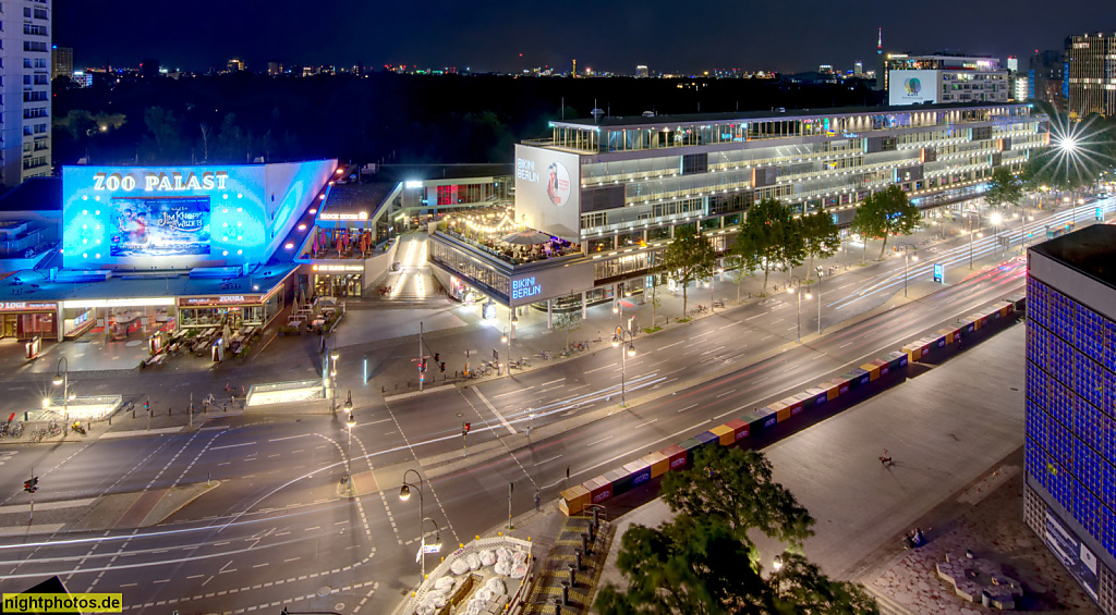 Berlin Charlottenburg Kino Zoo-Palast Hardenbergstrasse und Bikini Shopping Mall. Neubau 2014 von Designer Arne Quinze und Architekturbüro Hild und K an der Budapester Strasse am Breitscheidplatz