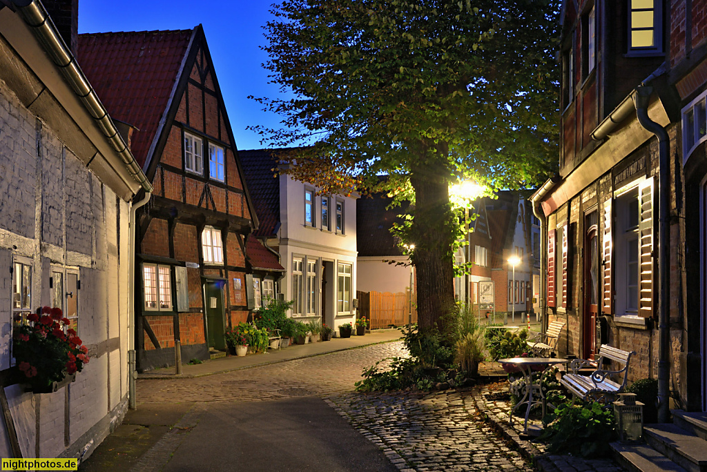 Travemünde Altstadt Fachwerkhäuser erbaut 16. bis 18. Jahrhundert. Jahrmarktstrasse 4-15. Steinpflaster