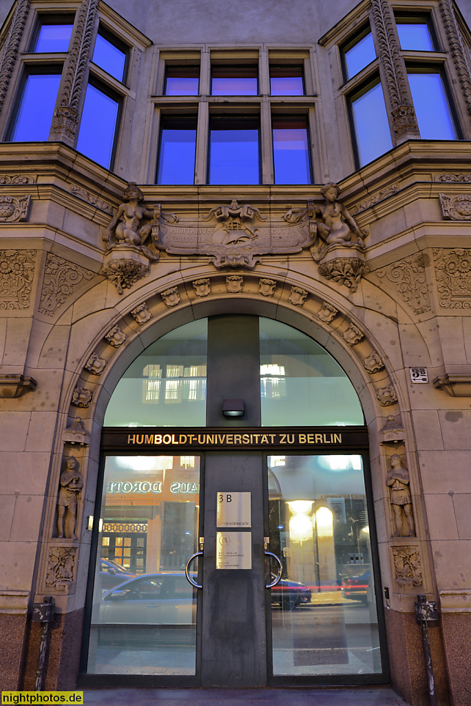 Berlin Mitte Institut für Sozialwissenschaften der Humboldt-Universität. Erbaut 1903-1904 von Otto Richter und Erich Blunck als Geschäftshaus. Universitätsstrasse 3B