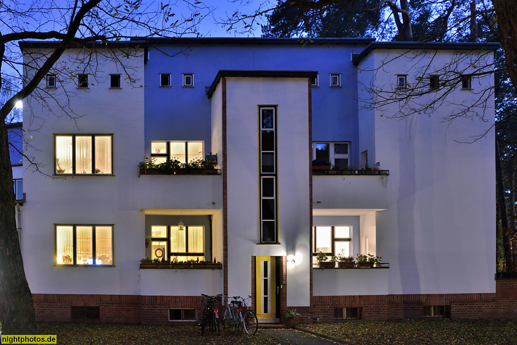 Berlin Waldsiedlung Zehlendorf Bauabschnitt I und II erbaut 1926-1927 von Bruno Taut. Wilskistrasse 46