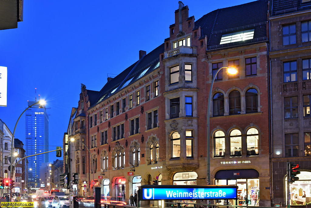 Berlin Mitte Spandauer Vorstadt. Wohn- und Geschäftshaus erbaut 1891-1893 von Poetsch und Bohnstedt mit Neorenaissance Stilelementen. Münzstrasse 21-23