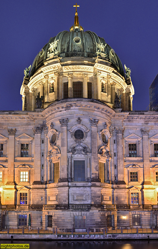 Berlin Mitte Berliner Dom Ostseite an der Spree erbaut 1893-1905 von Julius Raschdorff und Otto Raschdorff. Wiederherstellung 1974-1993. Hochrenaissance und Barock