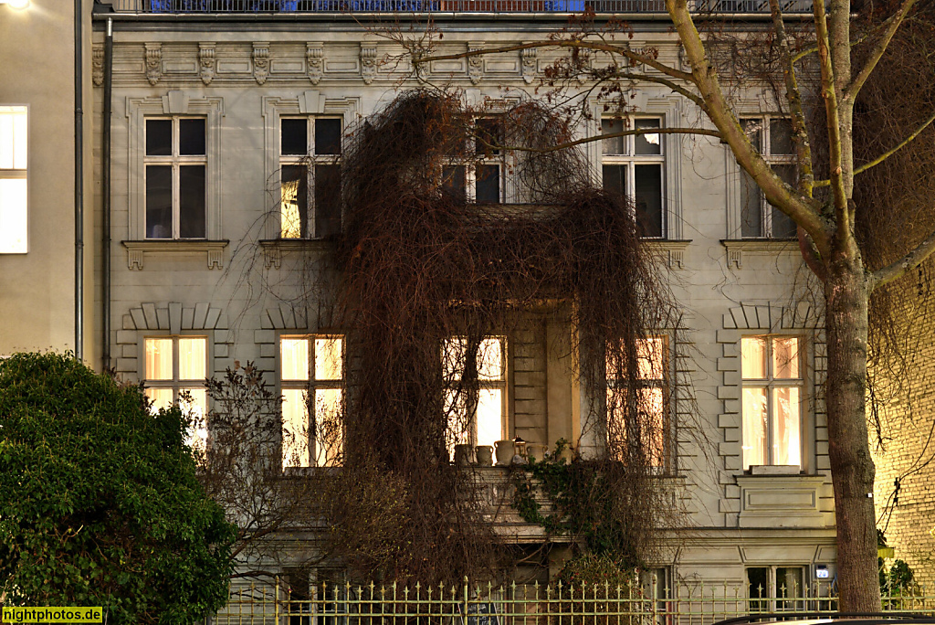 Berlin Friedenau Landhaus erbaut 1886 von Robert Hoffmann als neobarocker Putzbau. Niedstrasse 20