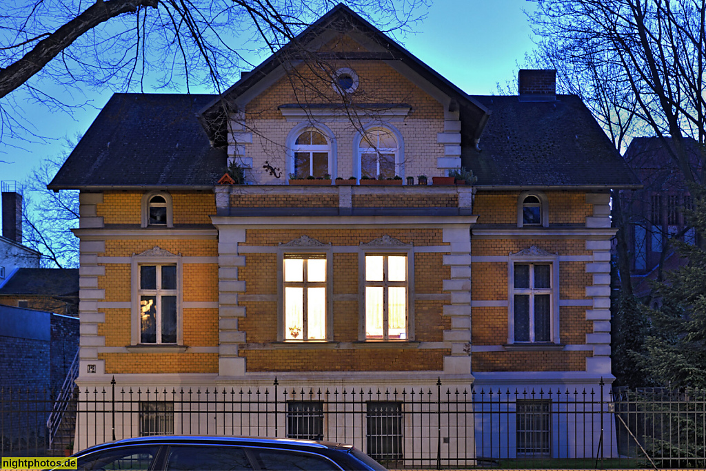 Berlin Adlershof. Villa im Landhausstil. Arndtstrasse 16