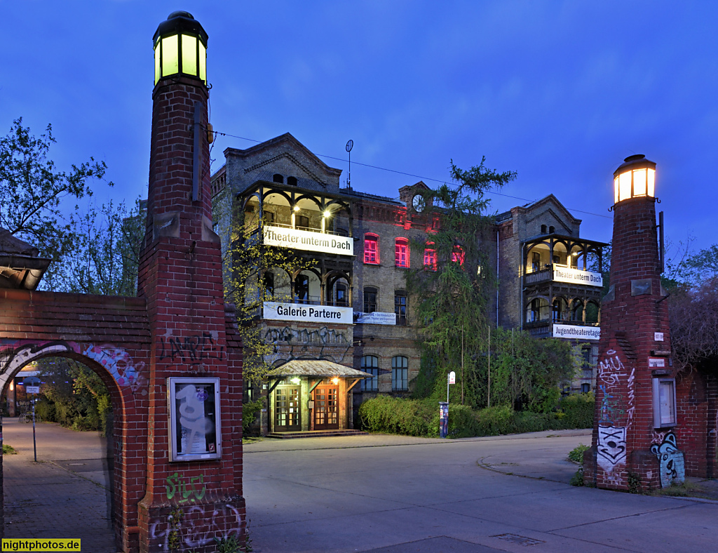 Berlin Prenzlauer Berg. Theater unterm Dach seit 1986. Erbaut 1872-1874 als Verwaltungsgebäude der IV. Städtischen Gasanstalt. Stillgelegt 1983. Danziger Strasse 103