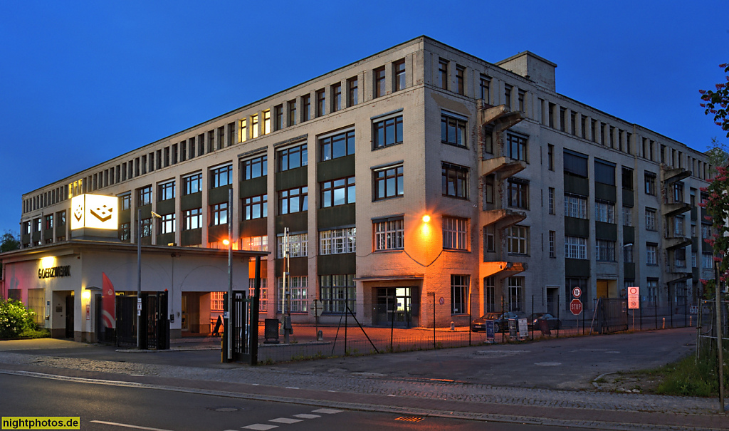 Berlin Lichterfelde. Goerzwerk Gewerbehof. Erbaut 1915-1917 von Joseph Emsters als Fabrikgebäude für Optische Anstalt Carl Paul Goerz AG. Restaurierung seit 2015 durch Mario und Silvio Schobinger. Goerzallee 299