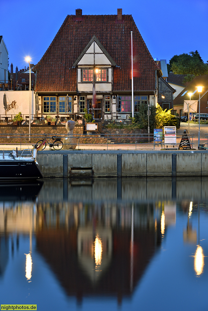 Neustadt in Holstein. Restaurant Miera. Schiffbrücke 15