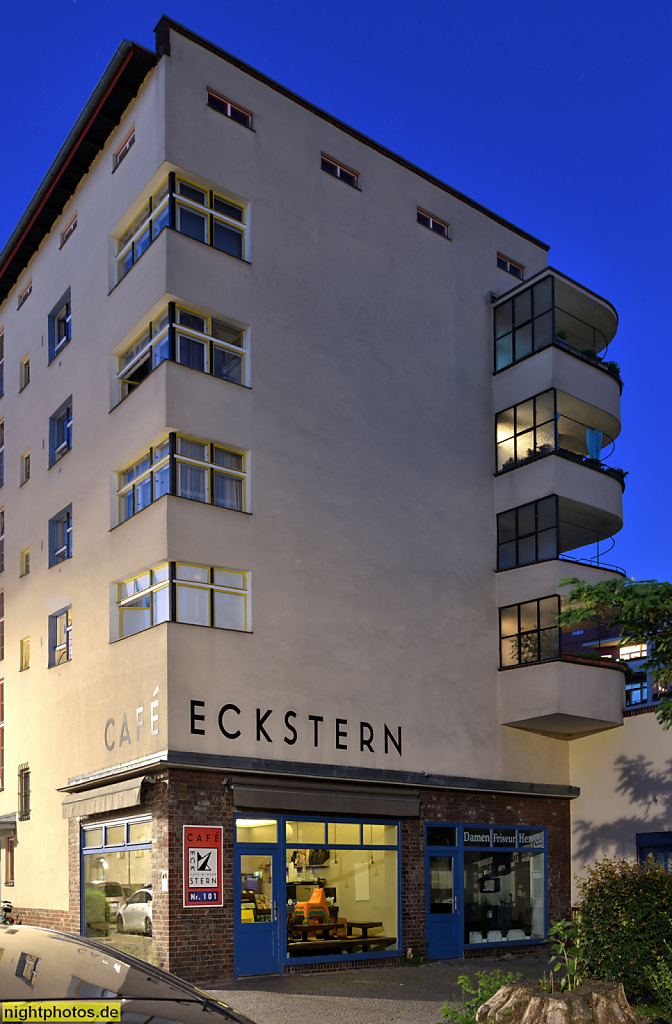 Berlin Prenzlauer Berg. Wohnstadt Carl Legien. Erbaut 1928-1930 von Bruno Taut und Franz Hillinger für GEHAG. Siedlung der Berliner Moderne im UNESCO Weltkulturerbe. Erich-Weinert-Strasse Ecke Sodtkestrasse 20