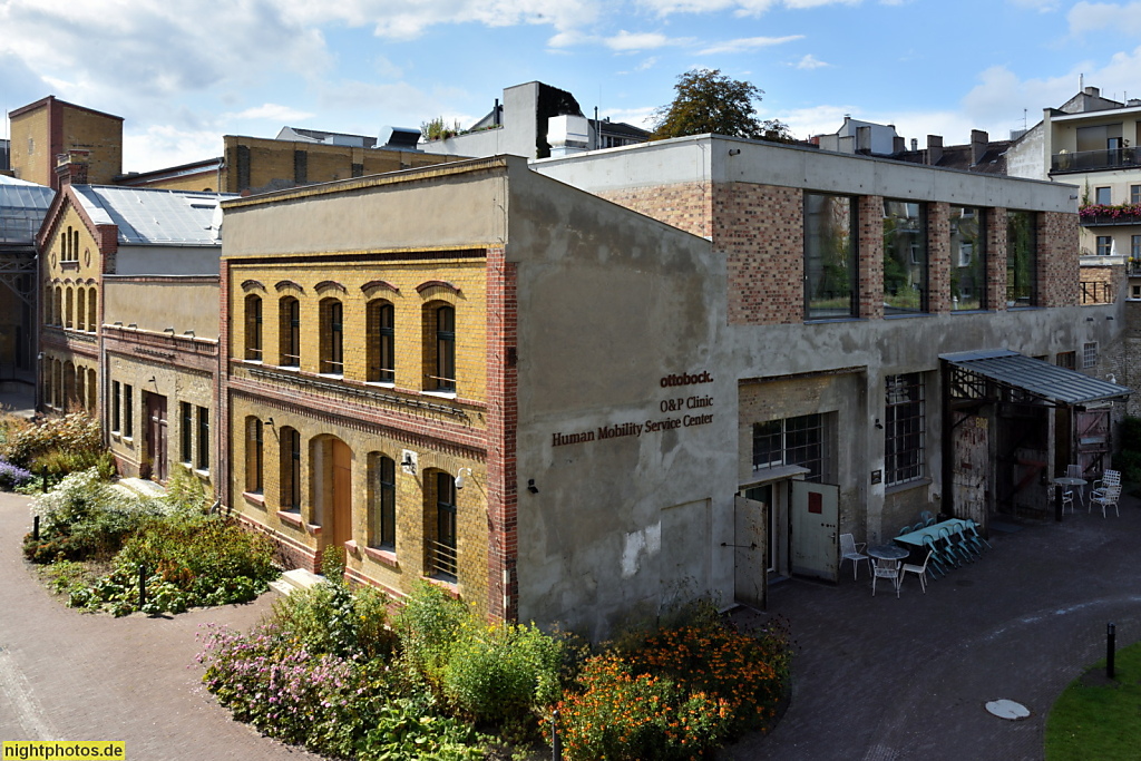 Berlin Prenzlauer Berg Bötzow-Brauerei erbaut 1884-1891 von Gustav Hochgürtel für Julius Bötzow. Hofgebäude ottobock human mobility service center. Seit 2010 Eigentümer Hans Georg Näder. Seit 2019 Restaurierung durch David Chipperfeld und Vangeisten.Marfe