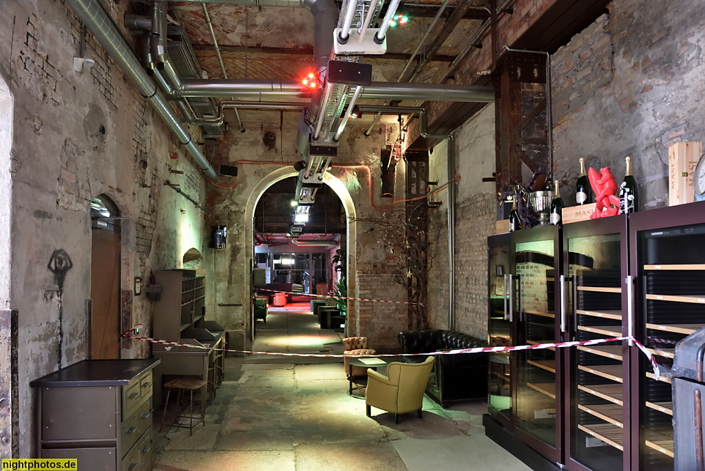 Berlin Prenzlauer Berg Bötzow-Brauerei erbaut 1884-1891 von Gustav Hochgürtel für Julius Bötzow. Ehemals Restaurant La Soupe Populaire. Prenzlauer Allee 242-247