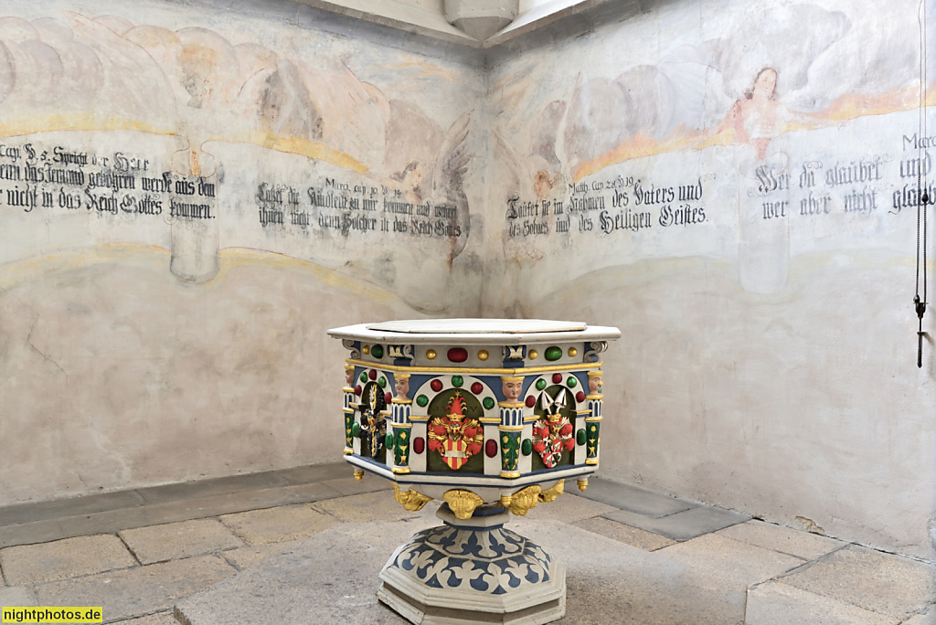 Görlitz St. Peter und Paul Kirche erbaut 1425-1497 von Conrad Pflüger. Urban Laubanisch. Blasius Börer. Taufkapelle von 1617 mit Taufbecken