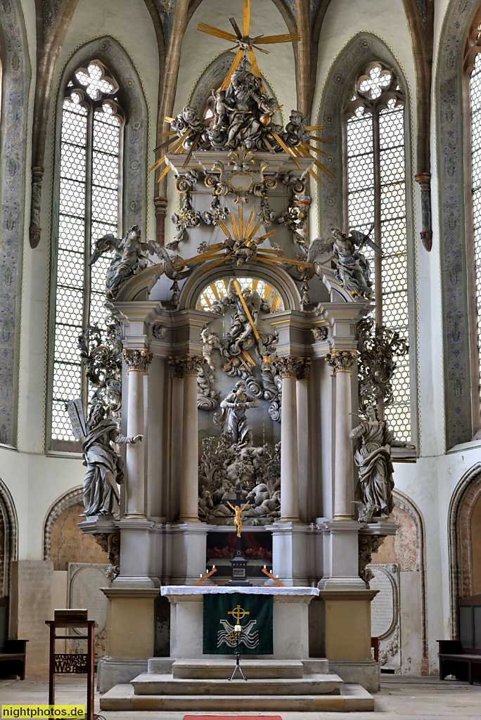 Görlitz. Dreifaltigkeitskirche. Langhaus erbaut 1420-1450 als gotische Franziskaner Klosterkirche. Barock Altar erschaffen 1713 von Caspar Gottlob von Rodewitz. Evangelisch seit 1715