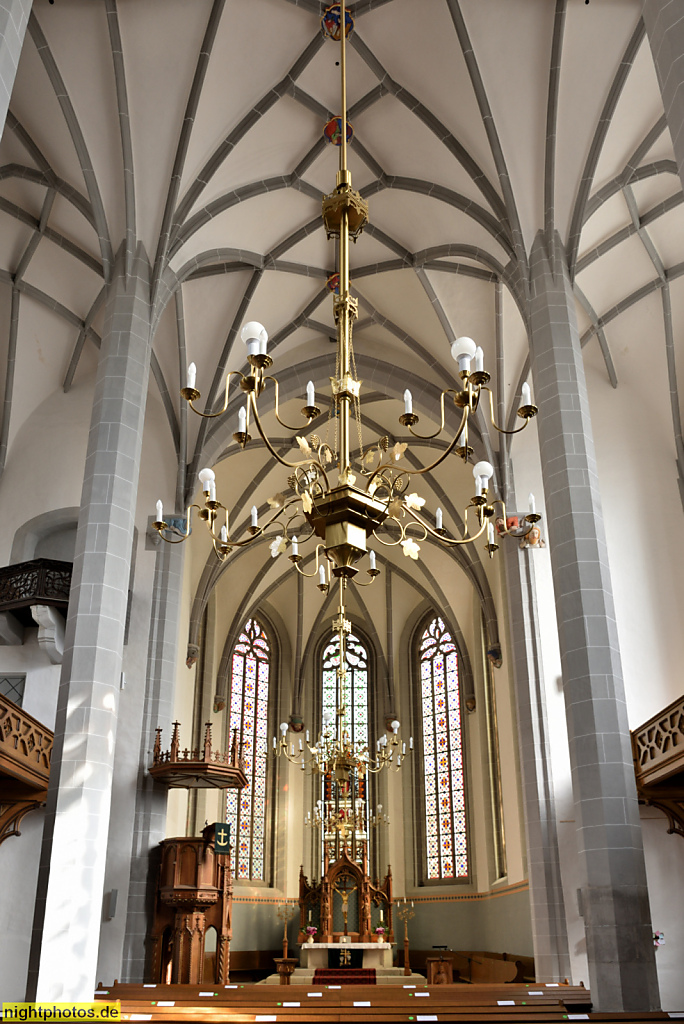 Görlitz. Evangelische Frauenkirche erbaut 1459-1473 als spätgotische Hallenkirche mit Netzrippengewölbe. Innen Neogotische Umgestaltung 1869-1870. Sanierung 1996-2013