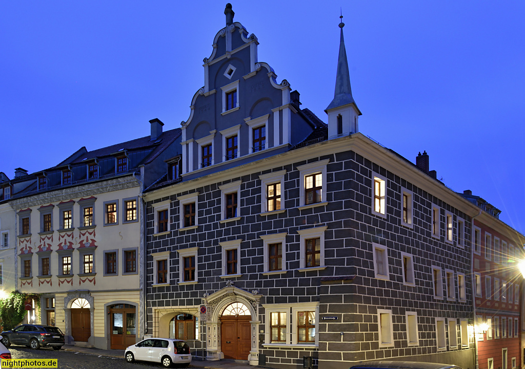 Görlitz. Wohnhaus erbaut 1544 als Renaissancebau mit Putzquaderung von Wendel Roskopf. Giebel erbaut 1895. Sitznischenportal. Peterstrasse 7
