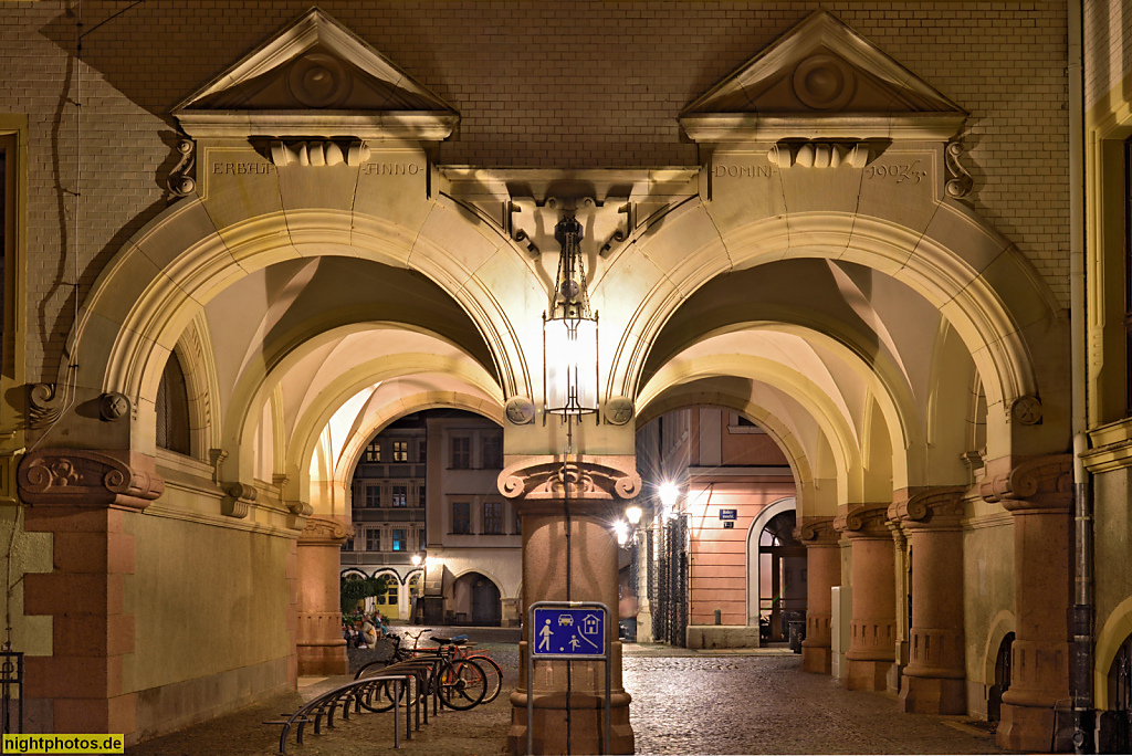 Görlitz. Neues Rathaus erbaut 1902-1903 vom Berliner Büro Abesser und Kröger mit Neorenaissance Fassade am Untermarkt 18. Kreuzgratgewölbe unter Arkaden