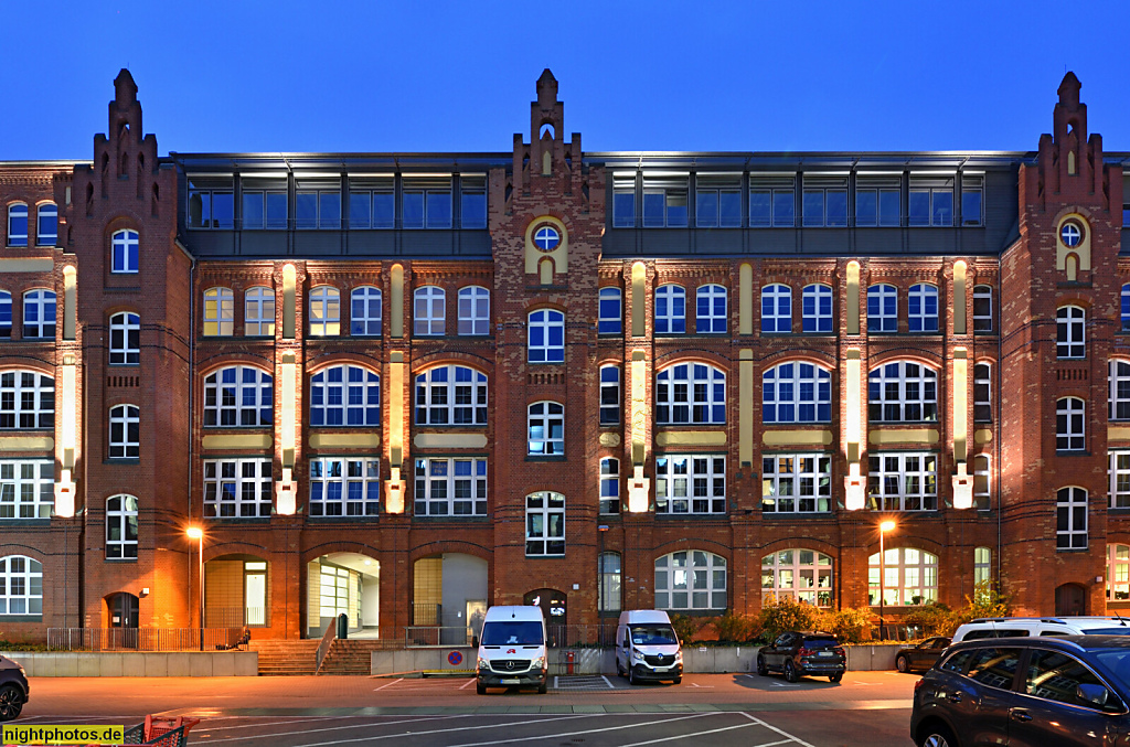 Berlin Prenzlauer Berg. Gewerbebau erbaut 1899-1900 als Pianofabrik von Stiebitz & Köpchen für Oskar Köhler. Erich-Weinert-Strasse 145