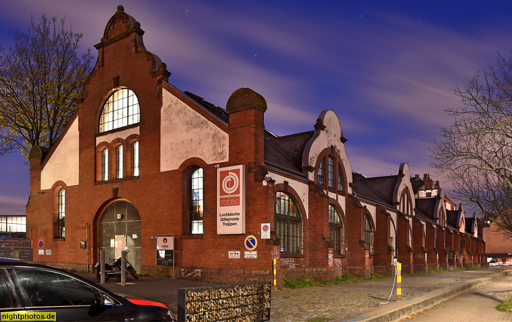 Berlin Tempelhof. Gewerbe. Erbaut 1905-1907 als Exerzierhaus in der Kaserne des Eisenbahn-Regiments Nr. 3 von Architekt Stürmer. Werner-Voß-Damm 58