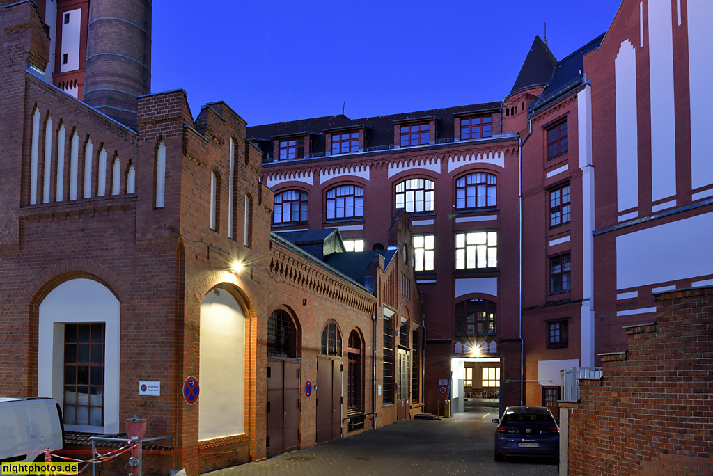 Berlin Friedenau. Goerzhöfe. Fabrikgebäude erbaut 1899 von Waldemar Wendt und Paul Egeling für Optische Anstalt C. P. Goerz. Kraftwerk erbaut 1901. Holsteinische Strasse 39