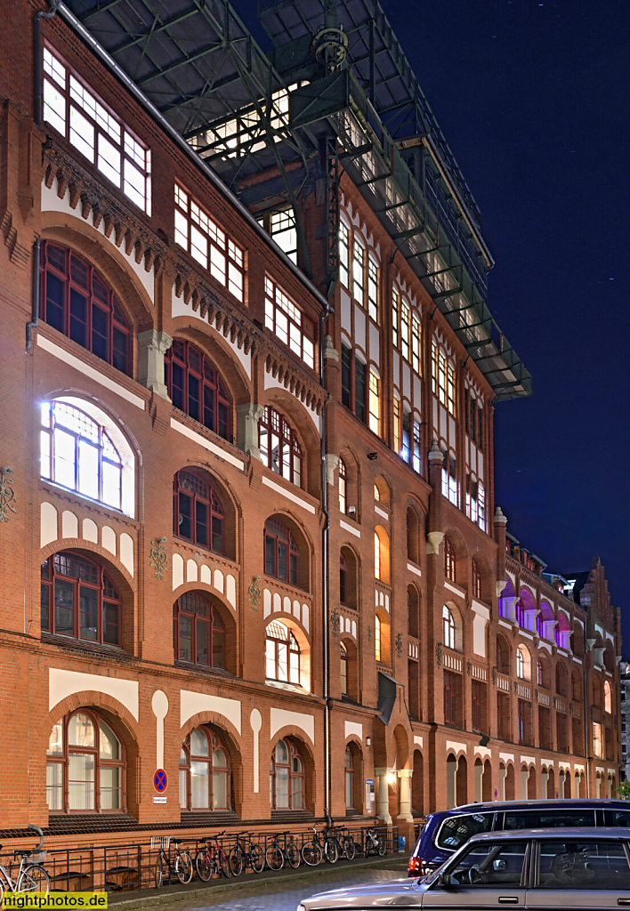 Berlin Friedenau. Goerzhöfe. Fabrikgebäude erbaut 1899 von Waldemar Wendt und Paul Egeling für Optische Anstalt C. P. Goerz. Stahlskelett Turm erbaut 1915. Rheinstrasse 44-46