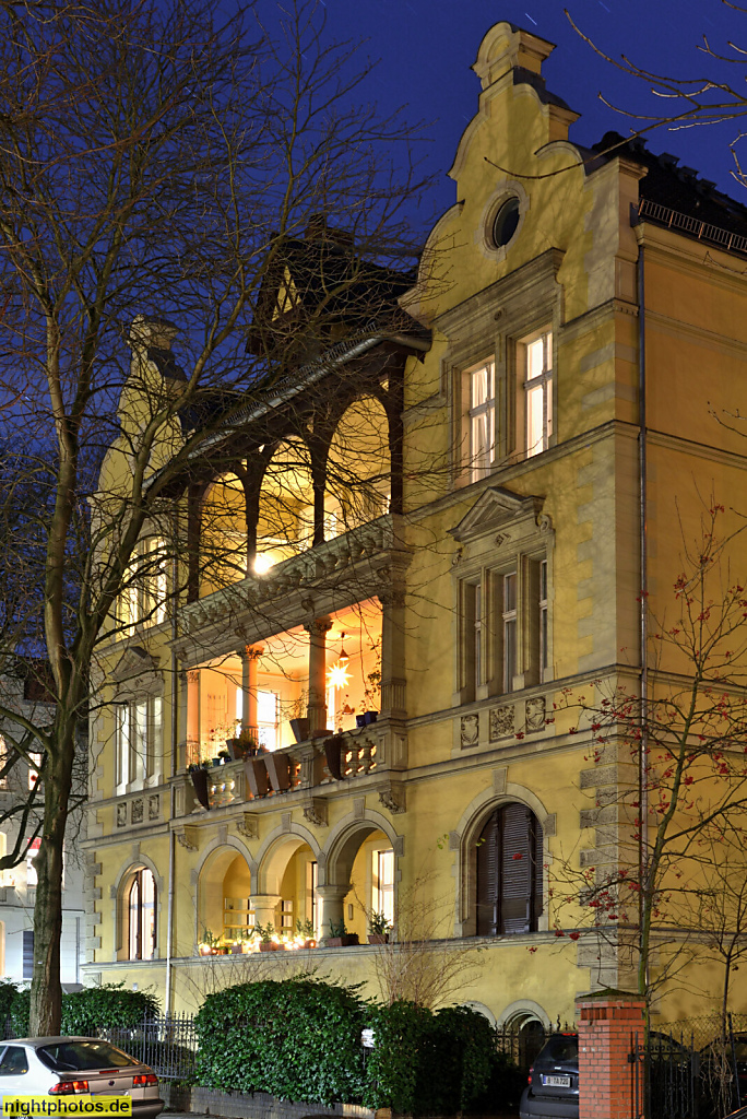 Berlin Steglitz. Mietshaus erbaut 1893-1894 von Georg Lübcke. Braillestrasse 3 Ecke Wulffstrasse 16