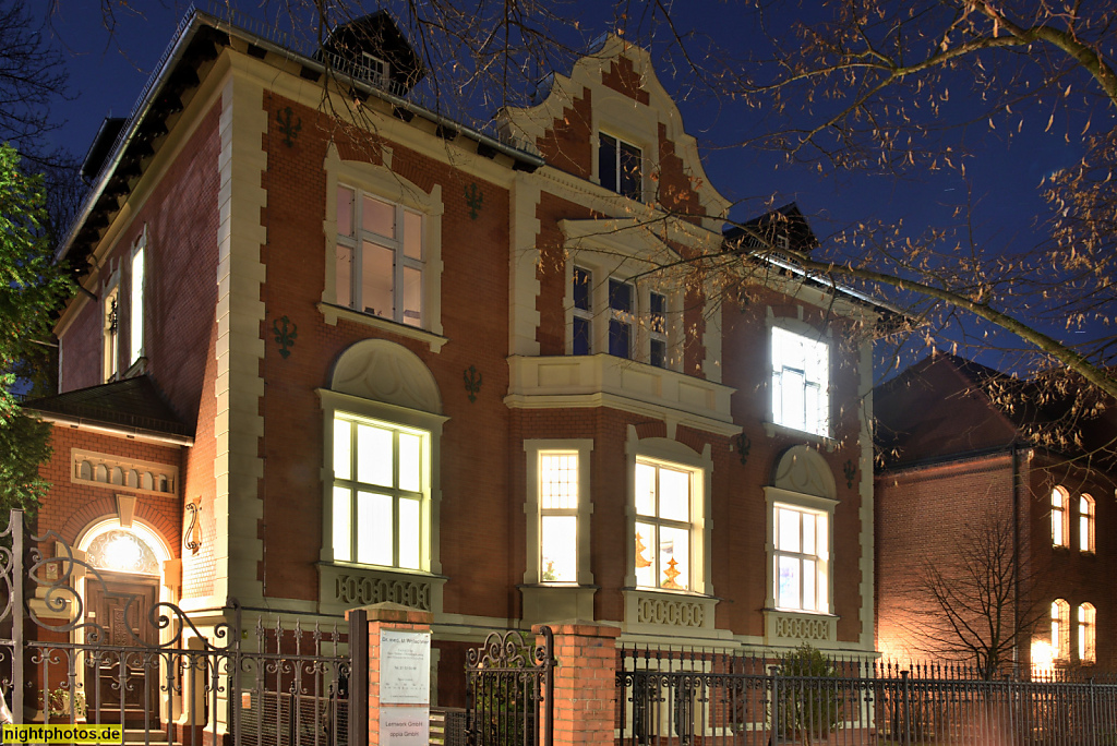 Berlin Steglitz. Villa erbaut 1903-1904 von und durch Robert Poseck für Direktor Helmut Roempler. Rothenburgstrasse 33