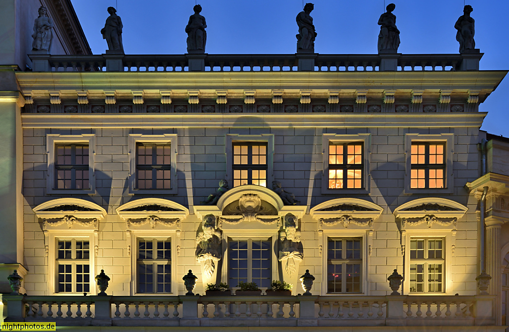 Potsdam. Noacksches Haus erbaut 1777 von Carl von Gontard für den Noackschen Gasthof. Vorbild Palazzo Chiericati in Vicenza erbaut ab 1551. Wiederaufbau 2016 als Wohnhaus. Alter Markt Ecke Humboldtstrasse