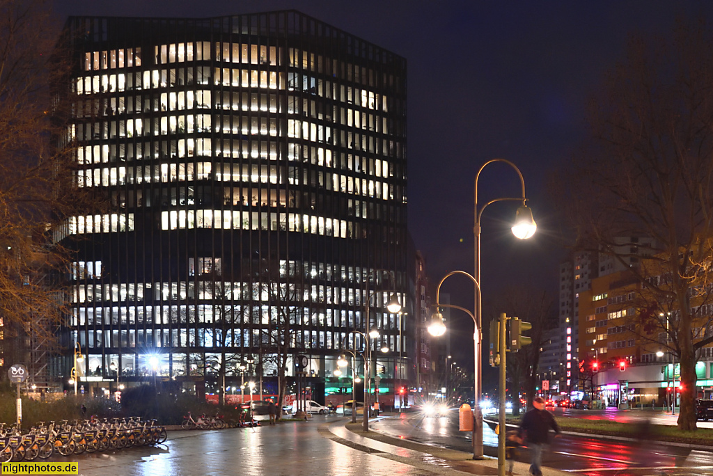 Berlin Mitte Tiergarten. The Westlight Bürohaus. Erbaut 2018-2020 von Grüntuch Ernst Architekten. Budapester Straße 35