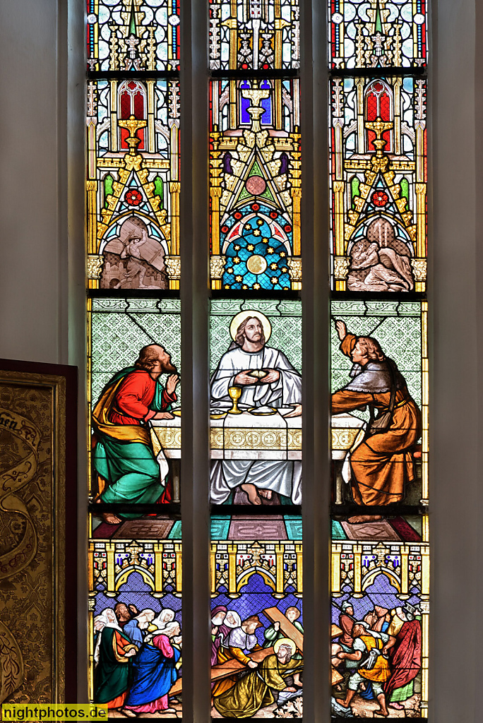 Meißen. Frauenkirche erbaut 1455-1457. Spätgotische Hallenkirche. 1883-1884 innen saniert von Christian Friedrich Arnold. Fenster erschaffen von Wilhelm Walther