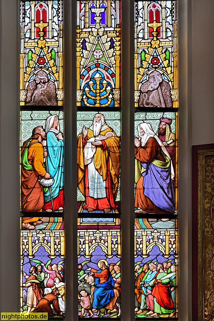 Meißen. Frauenkirche erbaut 1455-1457. Spätgotische Hallenkirche. 1883-1884 innen saniert von Christian Friedrich Arnold. Fenster erschaffen von Wilhelm Walther