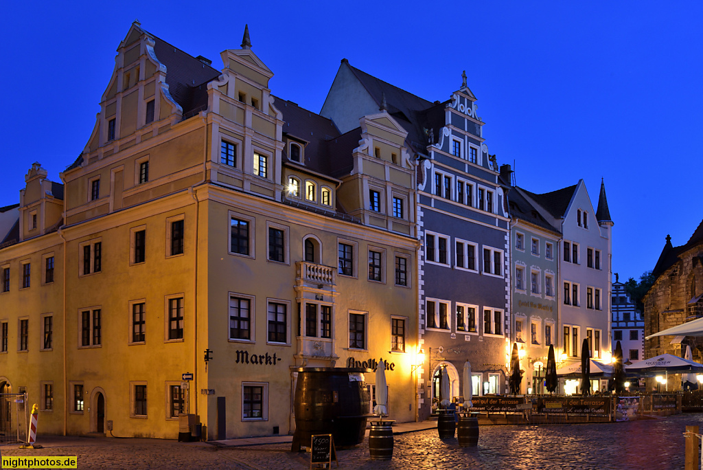 Meißen. Randbebauung Markt 4-7 mit Giebelhäusern. Noacksches Haus erbaut 1555 in Renaissance mit Barockerker als Wohnhaus mit Markt-Apotheke