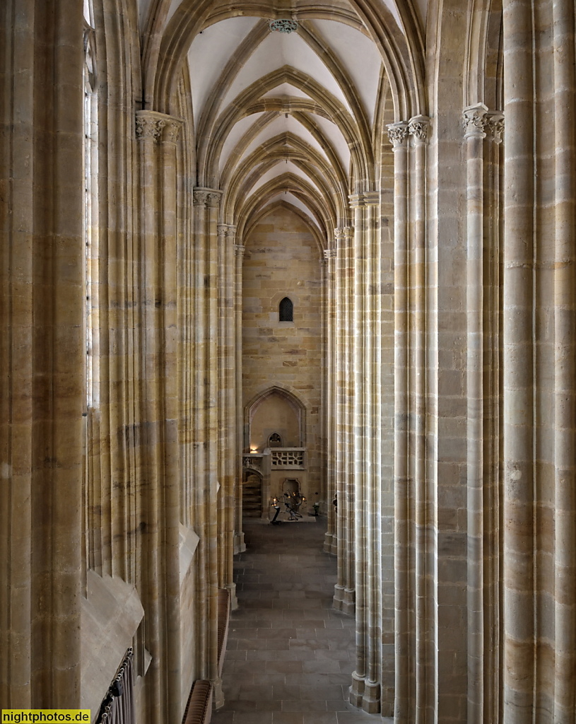 Meißner Dom. Dreischiffige gotische Hallenkirche. Erbaut 1266-1293. Seitenschiff