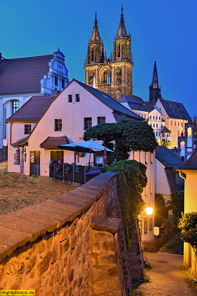 Meissen. Blick auf Schleinitzer Hof, Meissner Burgstuben und Burgberg mit Dom zu Meissen