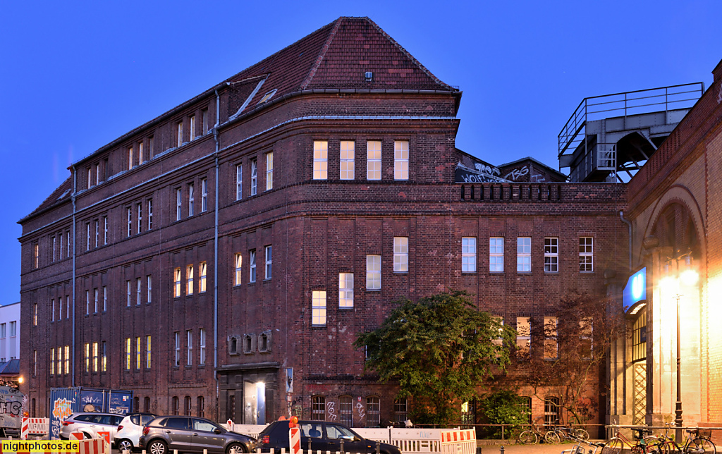 Berlin Kreuzberg. Gleichrichterwerk U-Bahnhof Gleisdreieck. Erbaut 1925-1926 von Sepp Kaiser