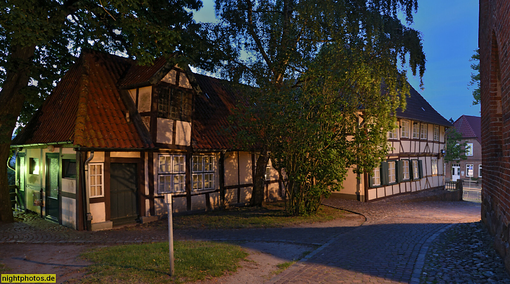 Burg auf Fehmarn. Heimatmuseum Peter Wiepert. Ehemaliges Schulhaus der Stadtschule. Eingerichtet 1897 von Sanitätsrat und Lehrer Dr. Johann Voß. Breite Strasse 49