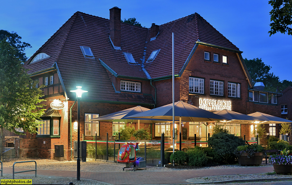 Burg auf Fehmarn. Hotel und Restaurant Doppeleiche erbaut 1920 von Architekt D. Willbrandt als Wohnhaus N. Mildenstein. Hotel und Restaurant. Breite Strasse 32