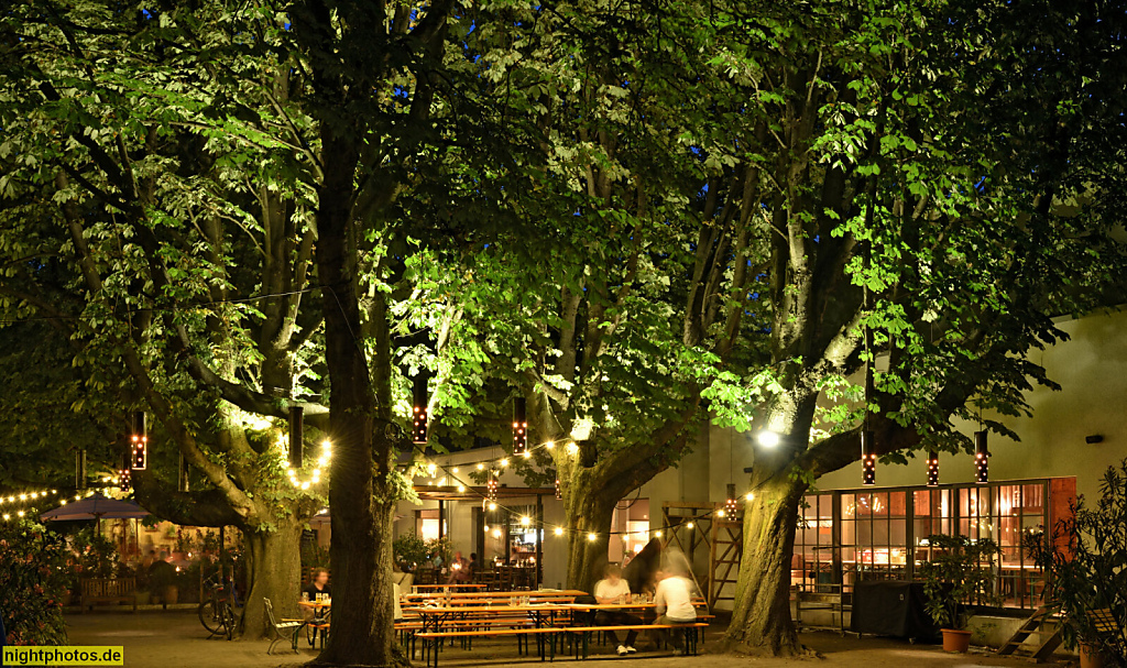 Berlin Mitte Tiergarten. Cafe am Neuen See. Biergarten seit 1896. Neubau 2017 mit Restaurant von Architekten Patzschke und Partner für Inhaber Roland Mary. Lichtensteinallee 2