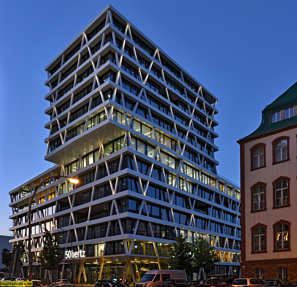Berlin Mitte Moabit. Firmensitz von Stromnetzbetreiber 50Hertz erbaut 2013-2016 von LOVE architecture and urbanism Graz mit kadawittfeldarchitektur Aachen