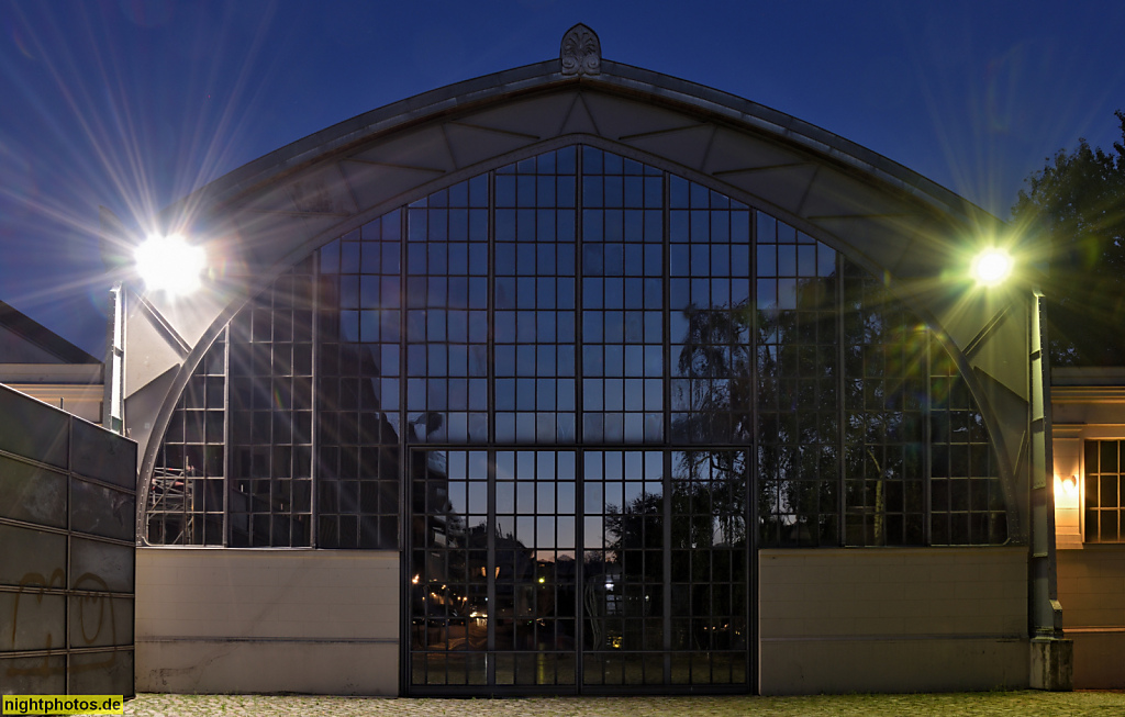 Berlin Mitte Moabit. Hamburger Bahnhof Museum für Gegenwart seit 1996. Erbaut 1846-1847 von Friedrich Neuhaus und Ferdinand Wilhelm Holz. Umbau zum Verkehrsmuseum 1906