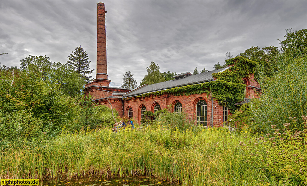 Berlin Grunewald. Naturschutzzentrum Ökowerk Teufelssee. Erbaut 1872 von Hanshent und Schmetzer als Hauptgebäude mit Maschinenhaus des Wasserwerk Teufelssee